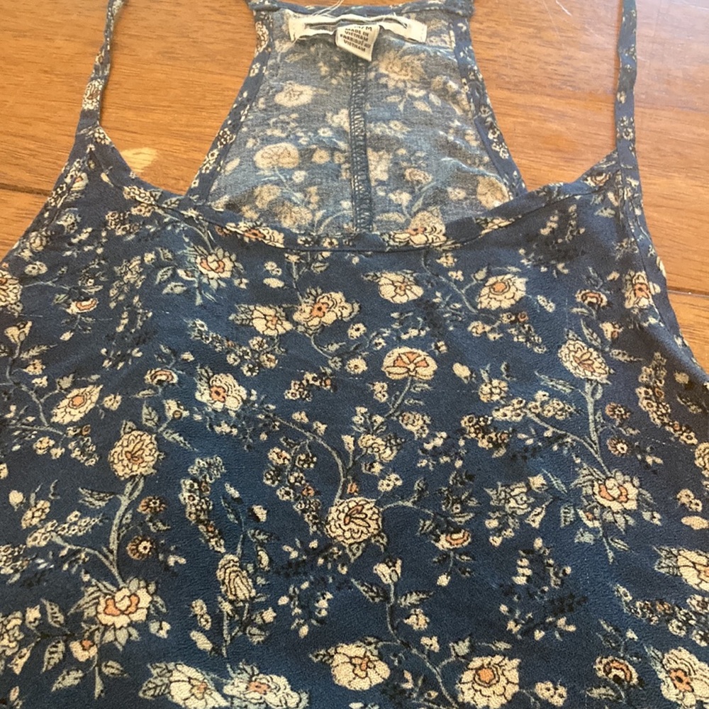 Flowy Racerback Tank - Picture 2 of 3